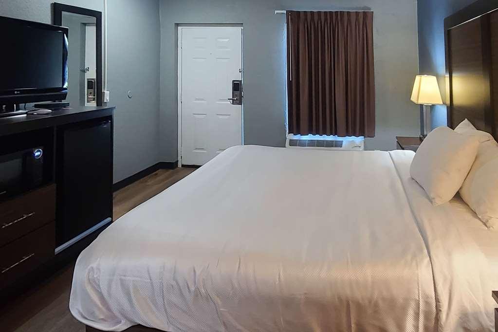 Econo Lodge Forest City Ruang foto